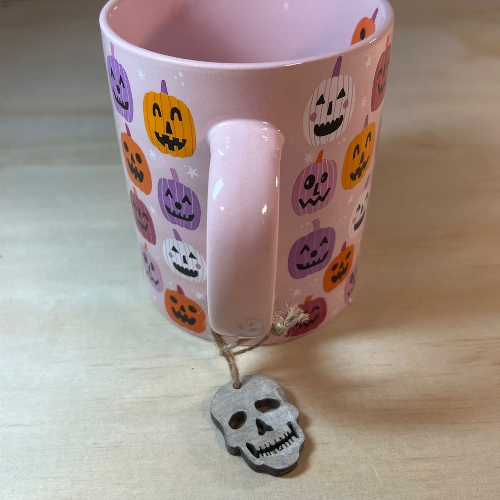 NWT Pink Halloween Pumpkin Mug@ 12 oz - Picture 4 of 5
